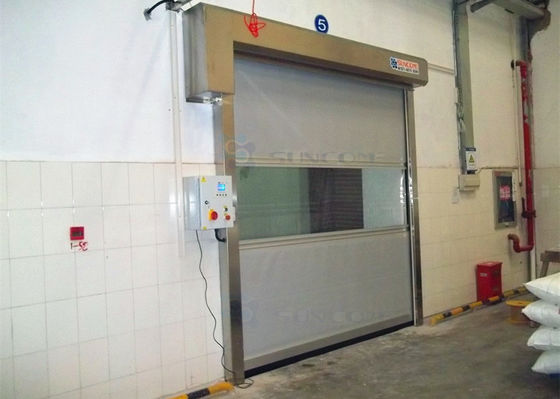 Porta industrial de alta velocidade de segurança com sistema de controlo opcional 1,0-2,0 m/s Velocidade de abertura