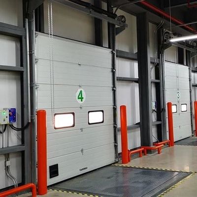 Automática de elevação vertical Portas seccionais industriais Isolamento de espuma de poliuretano