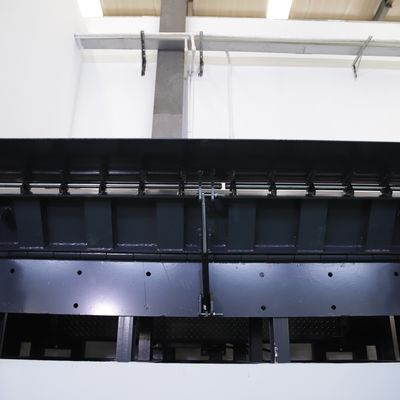 Safety Electric Hydraulic Edge Of Dock Leveler For Efficient Cargo Transfer